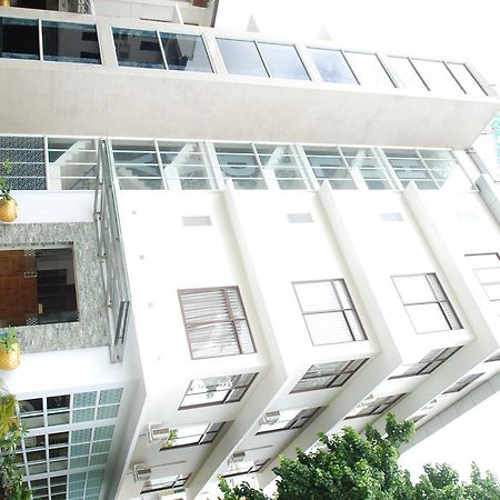 Holiday Hotel Rangum Exterior foto