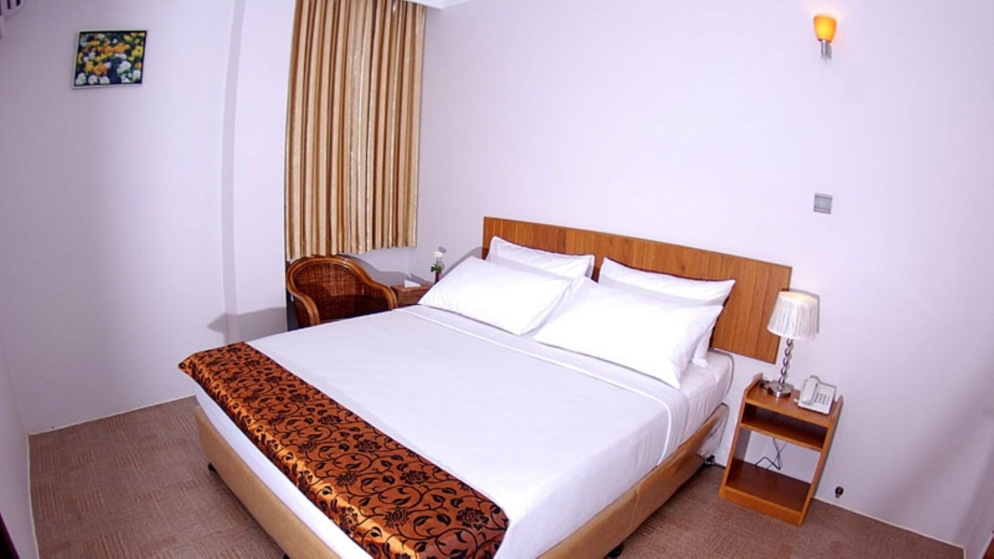 Holiday Hotel Rangum Exterior foto