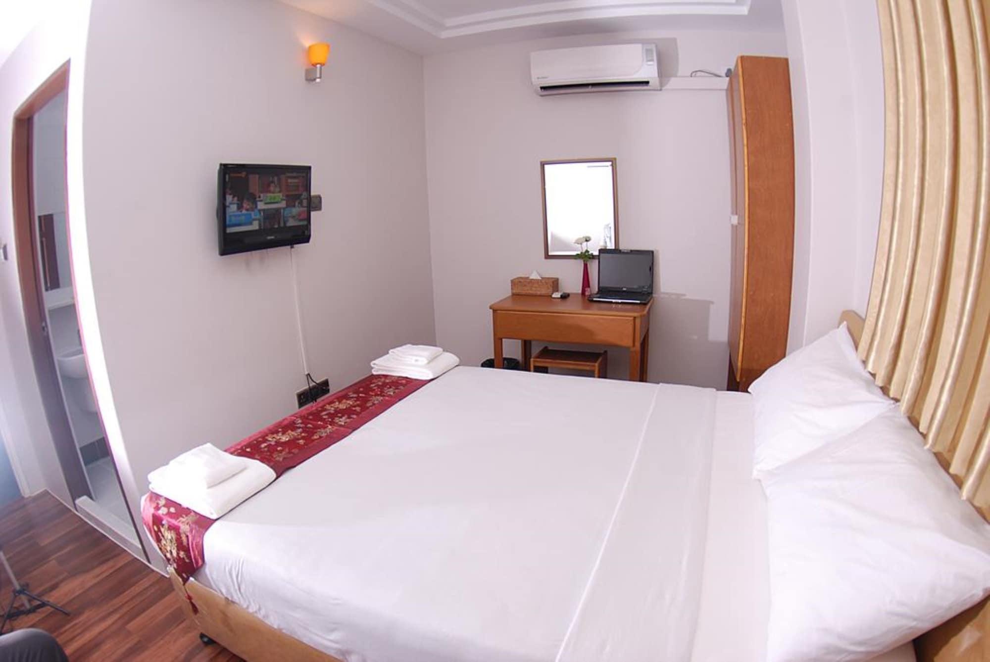Holiday Hotel Rangum Exterior foto