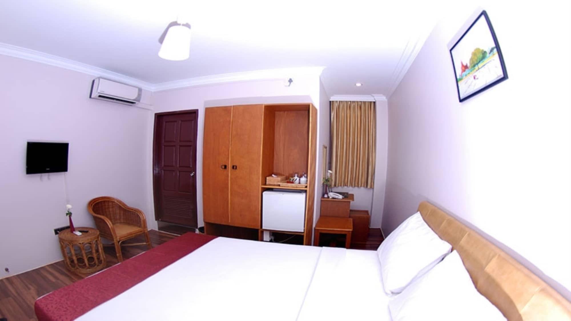 Holiday Hotel Rangum Exterior foto