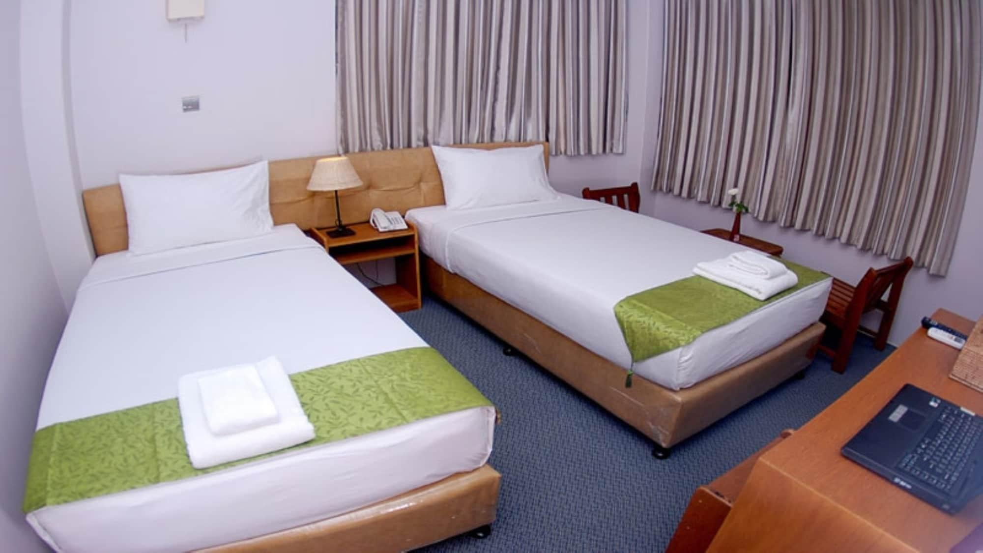Holiday Hotel Rangum Exterior foto